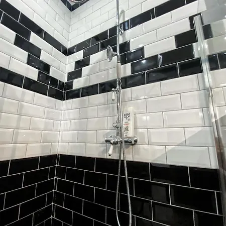 Loft Ssl Insolite!!!! Gignac-la-Nerthe Exterior photo