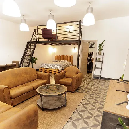Loft Ssl Insolite!!!! Gignac-la-Nerthe Exterior photo